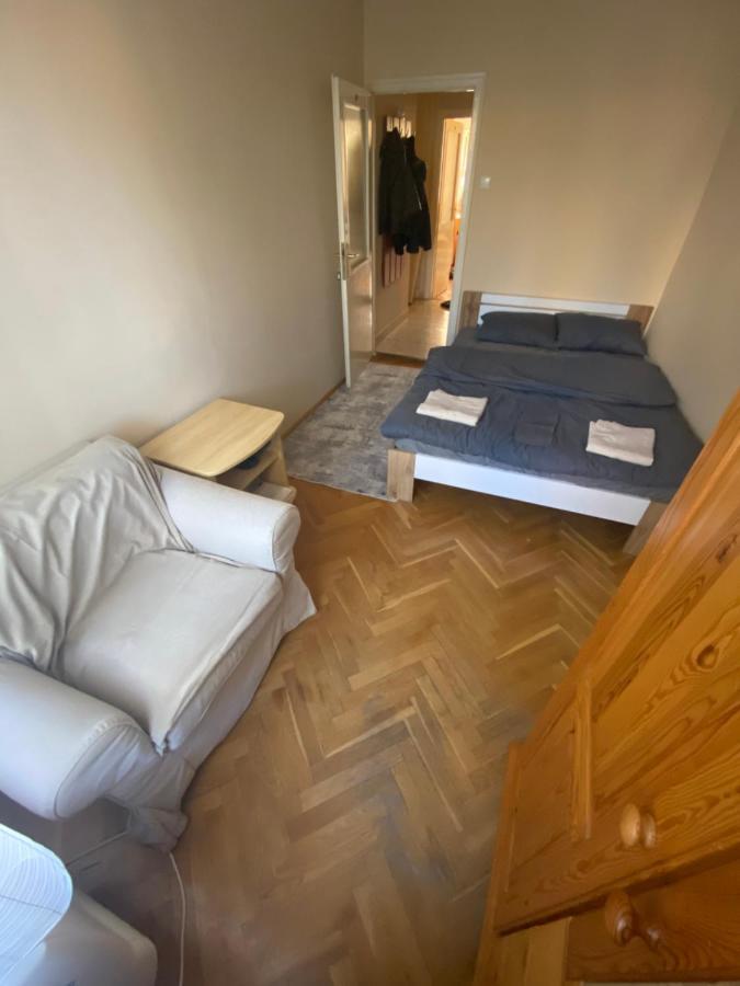Oeguenc'S Apartment แซแก็ด ภายนอก รูปภาพ