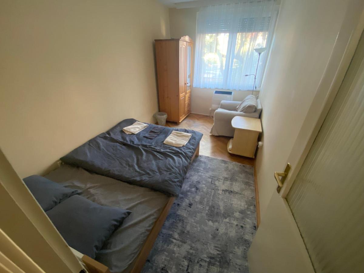 Oeguenc'S Apartment แซแก็ด ภายนอก รูปภาพ