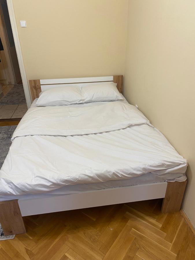 Oeguenc'S Apartment แซแก็ด ภายนอก รูปภาพ